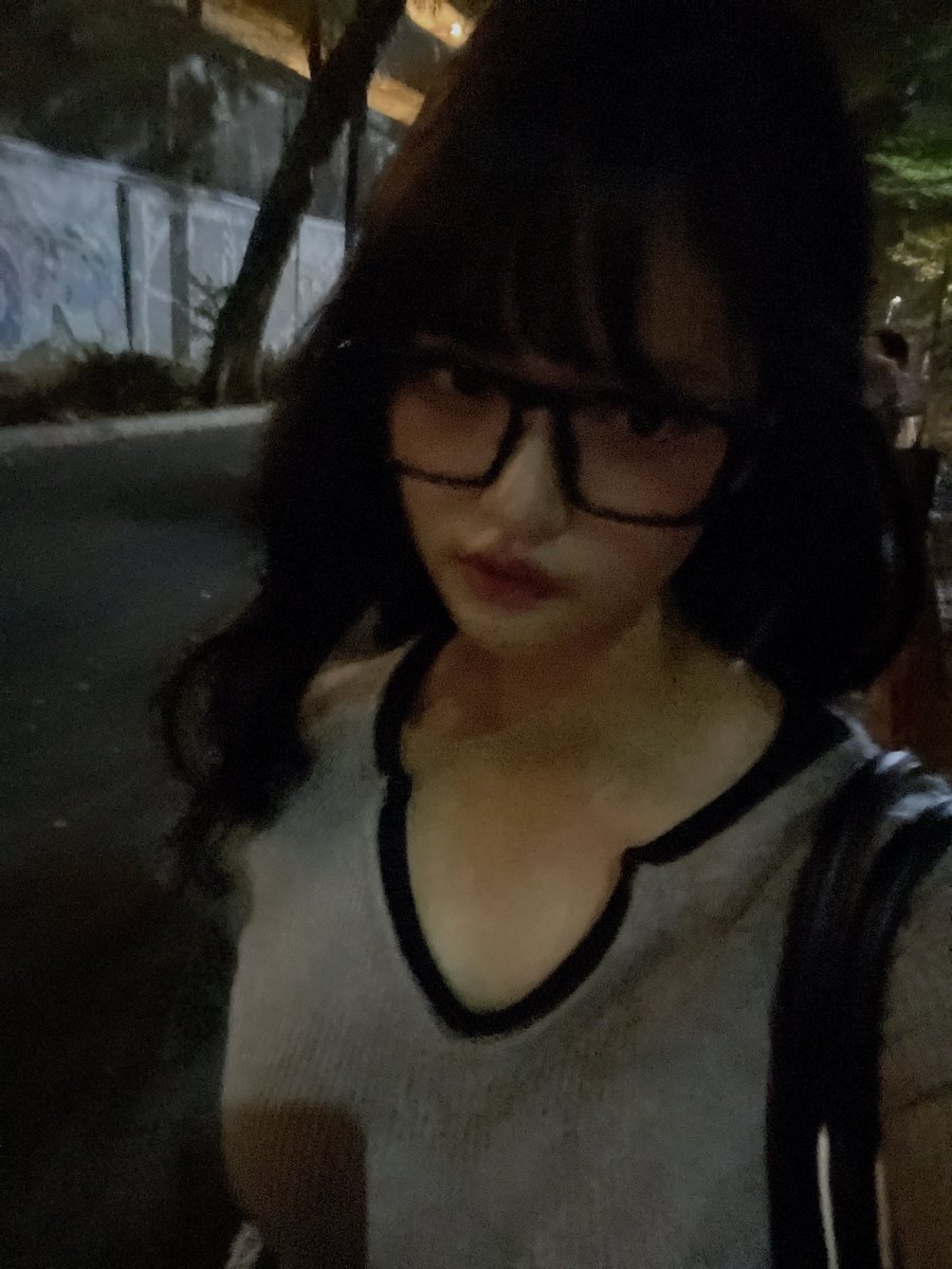 Elin_JKT48's tweet photo. #Thefaday tema sama outfit apa nih nanti pas mng https://t.co/3TGvbHqm2Q