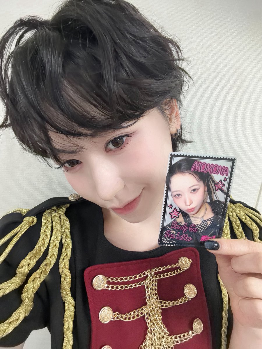 official__ME_I_'s tweet photo. 📣:⊹˚₊

ME:I 5TH SINGLE "𝑹𝒐𝒄𝒌 &amp; 𝑹𝒐𝒍𝒍 𝑷𝒓𝒆𝒕𝒕𝒚"

対象オンラインショップ限定 
”デコ★トレ” プレゼントキャンペーンご予約受付中！🌟

🗓️予約期間
10/4(日)23:59 まで

▼詳細はこちら
https://t.co/2cZTKeneIr

ぜひお見逃しなく👀

#ME_I_Rock_Roll_Pretty
#ME_I #ミーアイ #미아이 https://t.co/IBqE3Jt0l5
