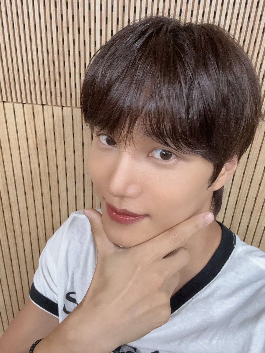 weareoneEXO's tweet photo. #전과자 🇩🇪🍺

#KAI #카이
#EXO #엑소 #weareoneEXO https://t.co/1mrZVJLbNx