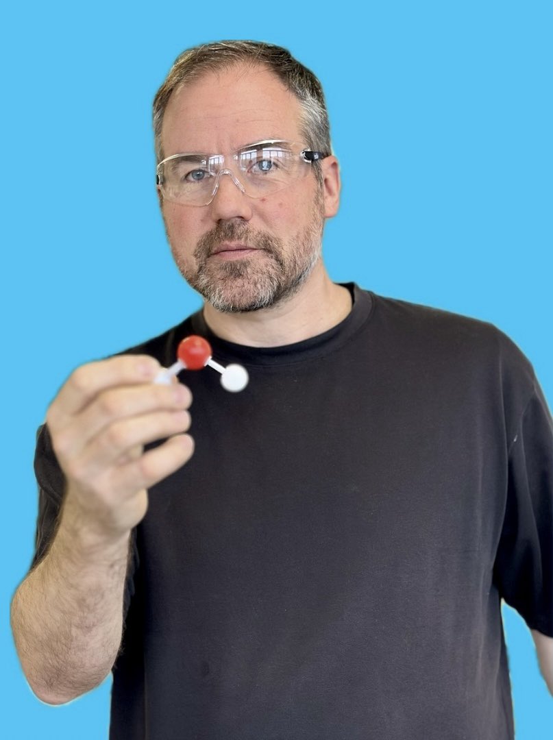 simonmaechling's tweet photo. Hi 👋 I’m Simon.
I’m a chemist with a PhD.

I spent years learning how science actually works.

Now I spend far too much time on the internet watching people confidently explain how it doesn’t.

So I write about chemicals, food, agriculture, medicine, AI and evidence.

I make complicated science simple. 
I challenge claims that don’t survive the evidence.

And I explain what the headlines leave out.

Science is complicated enough.
The internet doesn’t need to make it worse.

Welcome.