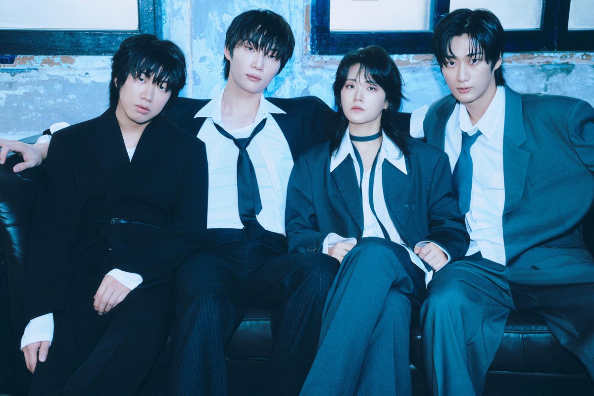 band_touched's tweet photo. 𝐂𝐎𝐍𝐂𝐄𝐏𝐓 𝐏𝐇𝐎𝐓𝐎 𝟓

-
TOUCHED 1st full album [극야]
2026.10.15. 12PM(KST)

#터치드 #TOUCHED #극야 https://t.co/Whe0FWkdSo
