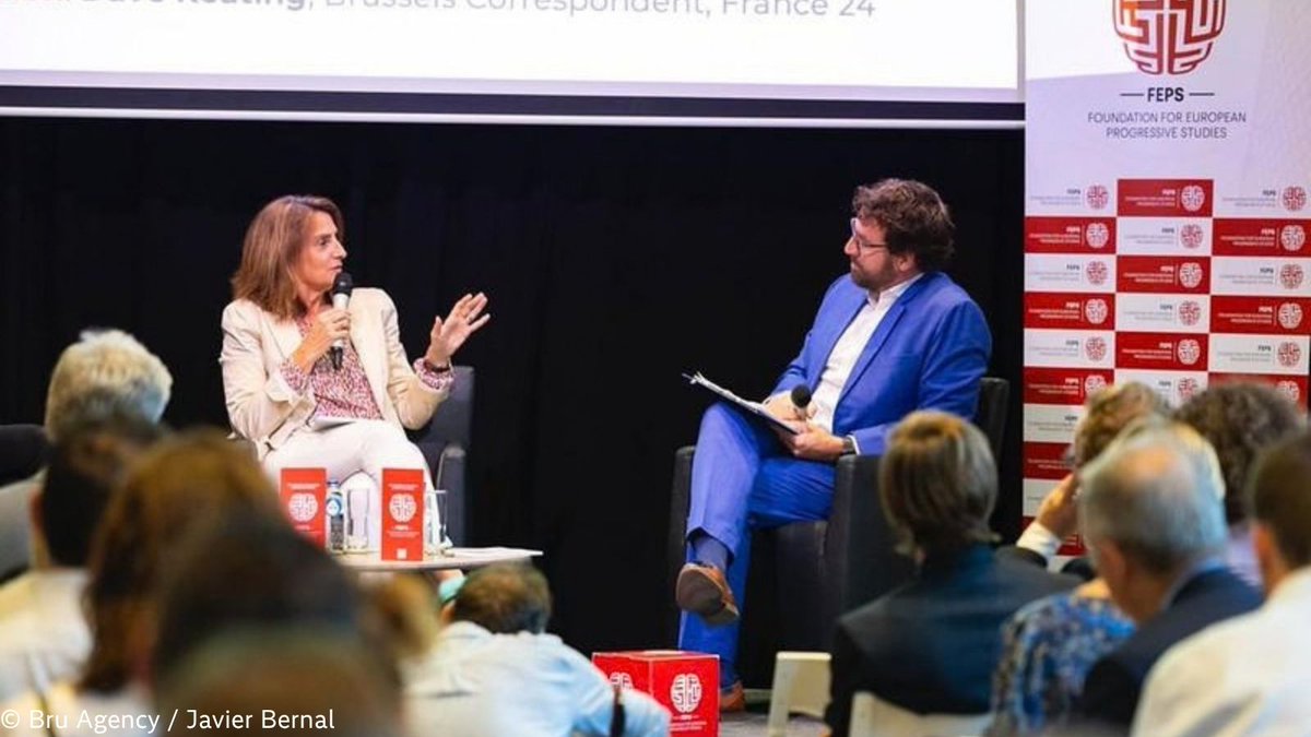 FESJustClimate's tweet photo. 🇪🇺 Great high-level opening with @TeresaRibera at the @FEPS policy conference.
Her message was clear: sovereignty 🛡️, social progress 🤝 and sustainability 🌱 are linked.
Only by thinking them together can we ensure Europe's future economic success 📈.
@FES_Europa @etuc_ces @industriAll_EU and Solidar