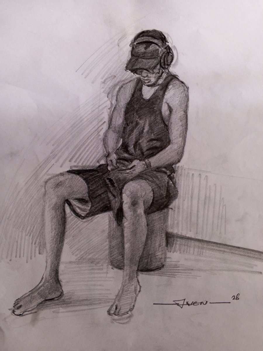 Fauzan_Imodagbe's tweet photo. Some of my life study Skeches 

#artlover #artist https://t.co/d8Hx68RNE2