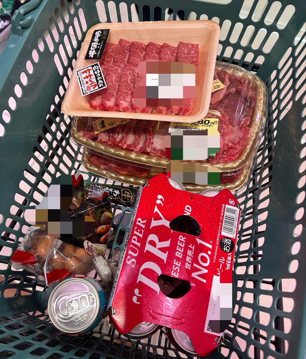 ayachitokabi's tweet photo. おうち焼肉はじめっぞ！！！！！
昼から酒飲んどるんでもう既に仕上がってる🍻
深夜のゲームは酔っぱらいで行きますわ🫡！ https://t.co/Z4CYoXiMip
