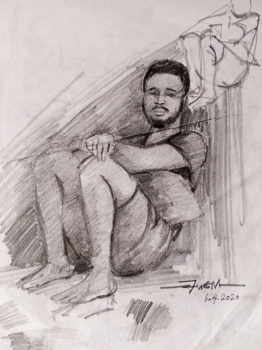 Fauzan_Imodagbe's tweet photo. Some of my life study Skeches 

#artlover #artist https://t.co/d8Hx68RNE2