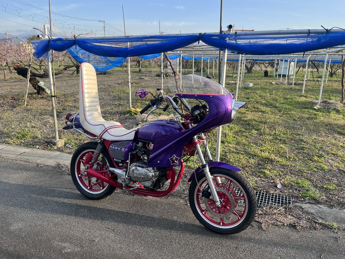 055Jec's tweet photo. CB250T 
自社ローン取扱あり　
130万くらい。

レストアから4ヶ月しか経過していない極上車です。

詳細お問い合わせください https://t.co/dXcsyHcipp