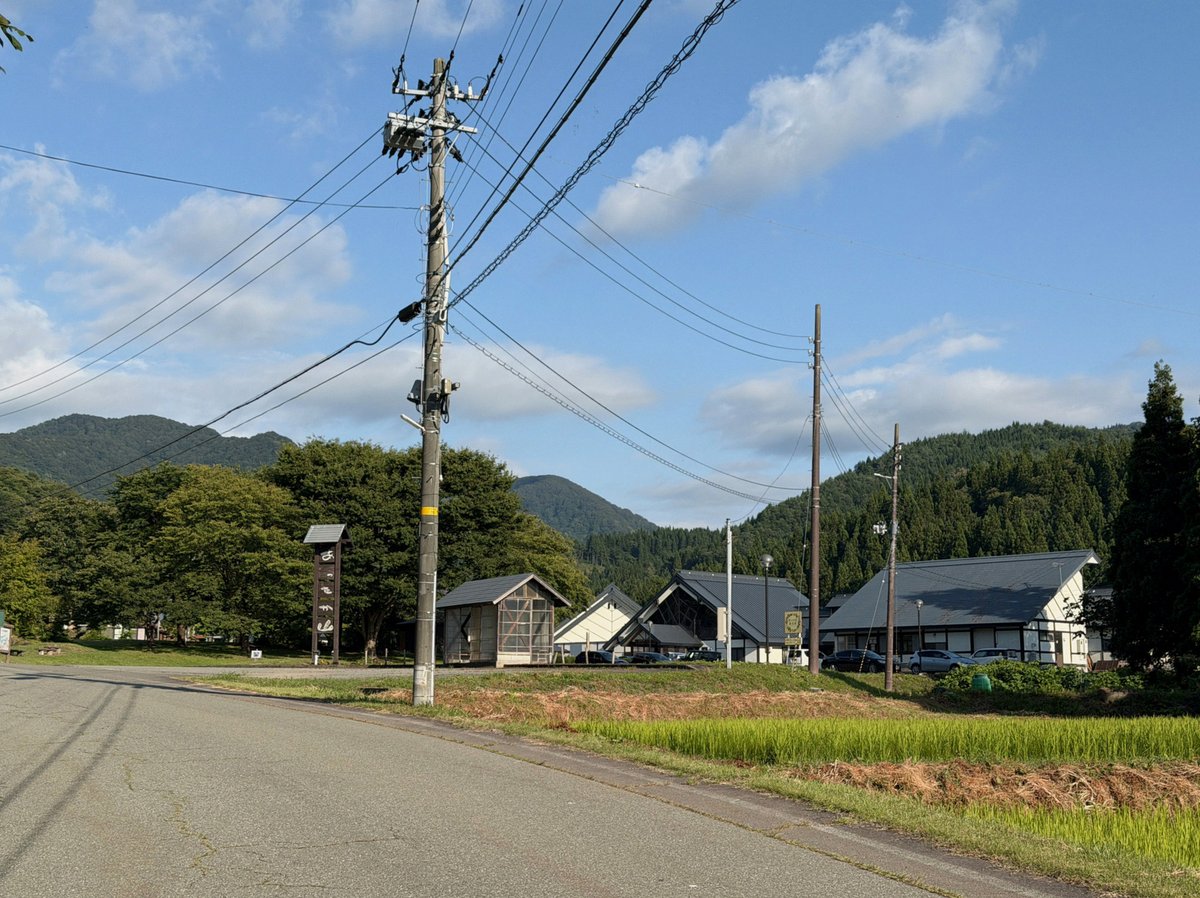 fhd99866014's tweet photo. 妻はストレスが溜まってるようです。
初めて打ち金に耐久のエンチャントを付けましたが、ものの10分足らずで2つ使い切りました。
私がもっとしっかりしなければと思いました。 https://t.co/CpMcMX5QHD