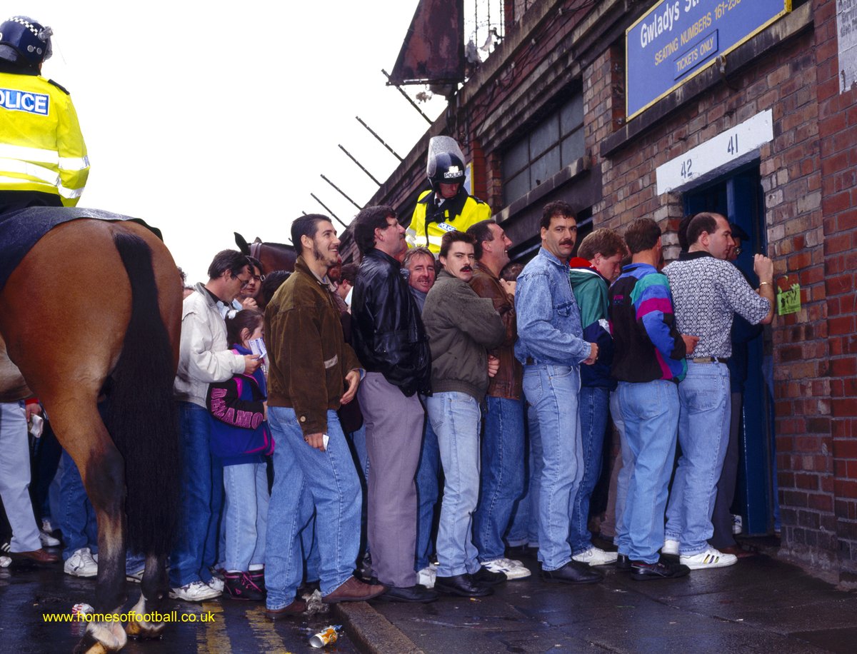 HOMESofFOOTBALL's tweet photo. The beauty &amp; value of British football as we have known it...down thru the years growing up. 

EVERTON v LIVERPOOL "THE PUSH FOR GWLADYS" year1990  Photo©stuartroyclarke/homesoffootball

Was it really that long ago when I feasted on the denim outrage @jxw1954 ? https://t.co/tZLJH4ZOkm