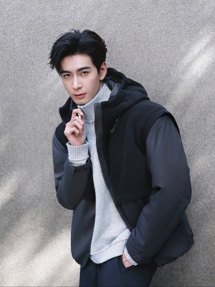 woini_03310603's tweet photo. NewBalance 진성욱

#진성욱 #陈星旭 #ChenXingXu https://t.co/rA3Yyp8YIq