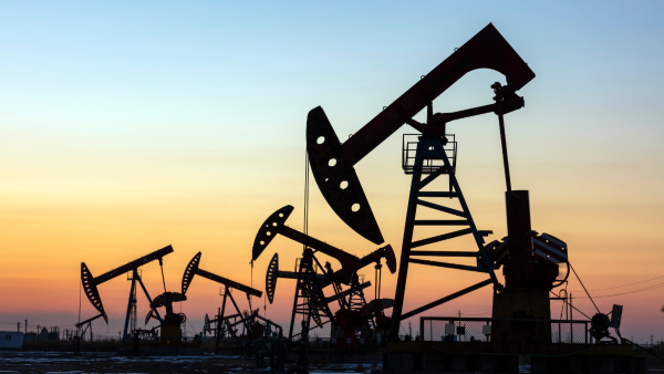 CBPLSSAC's tweet photo. .@CBP Laboratories &amp; Scientific Services’ Southwest Regional Science Center in Houston supports petroleum trade enforcement, including analysis of petrochemical imports and related cross-border operations. #LabSpotlight #CBPOpsSpprt https://t.co/AonYJhV52w