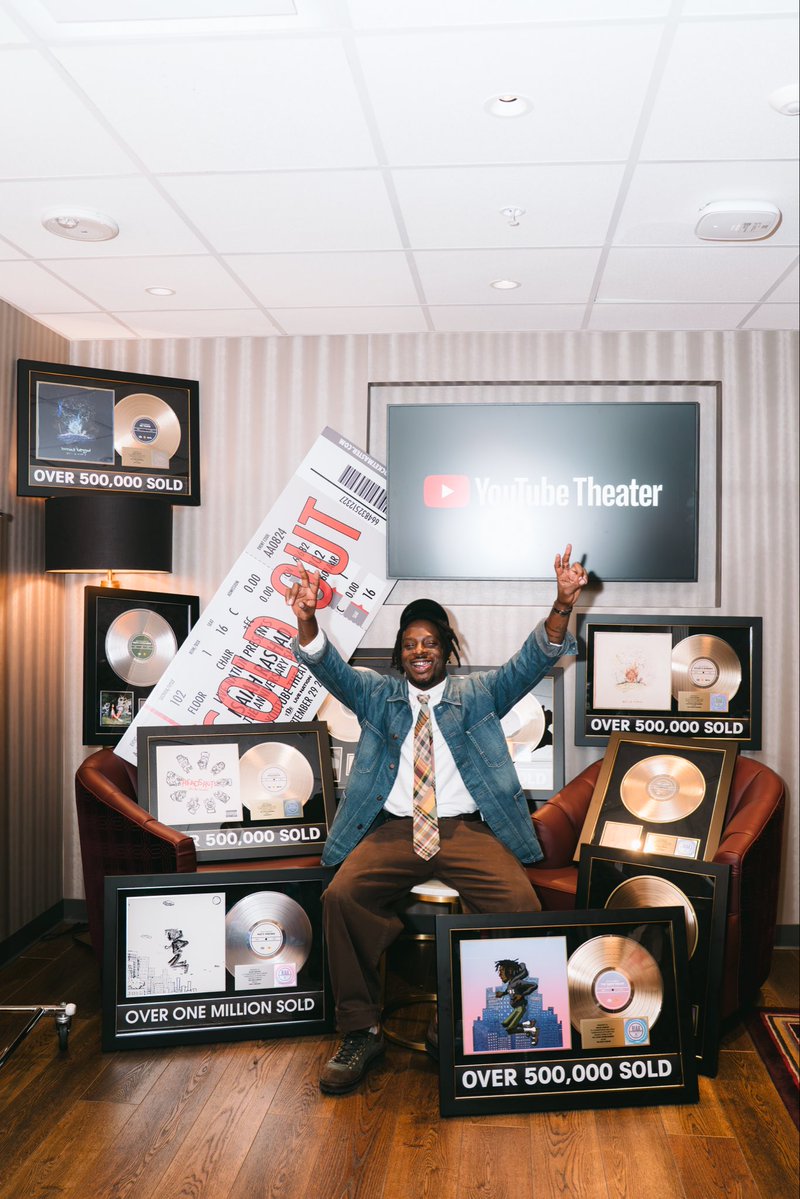 isaiahrashad's tweet photo. 4r Da Squawwww 📀💿📀💿 https://t.co/0UMNwTMoVE