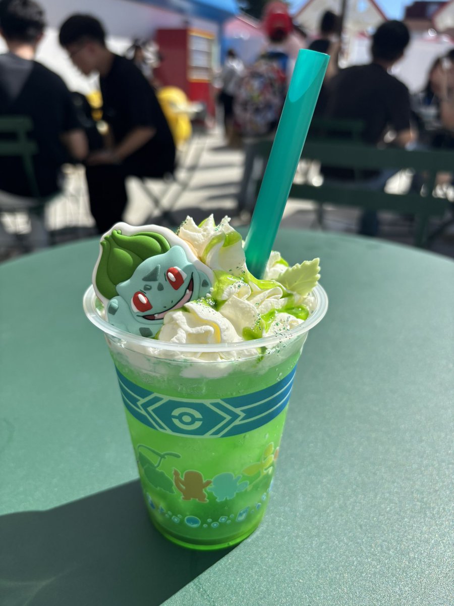 demi___glace's tweet photo. 初ポケパークぼっちでも楽しかった！
カメラロールがフシギダネだらけ☺️
 #ポケパーク https://t.co/ONW0EqUjcS