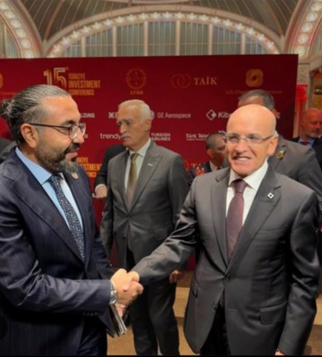 Ankara1903_06's tweet photo. @Akparti @RTErdogan Sayin Cumhurbaşkanım 
Biz fon almadık 
Devlet yetkililerinin fabrikasını açtığı 
#kontr
#kontrolmatik teknoloji hissesi aldık 
Ancak 
3 yildir aralıksız düşüyor
53 liradan 2 liraya düştü 
313.000 yatırımcı aileleri ile birlikte 1.000.000 kisi burada battı 
Lütfen duyun sesimizi https://t.co/L2IQNBFgxR