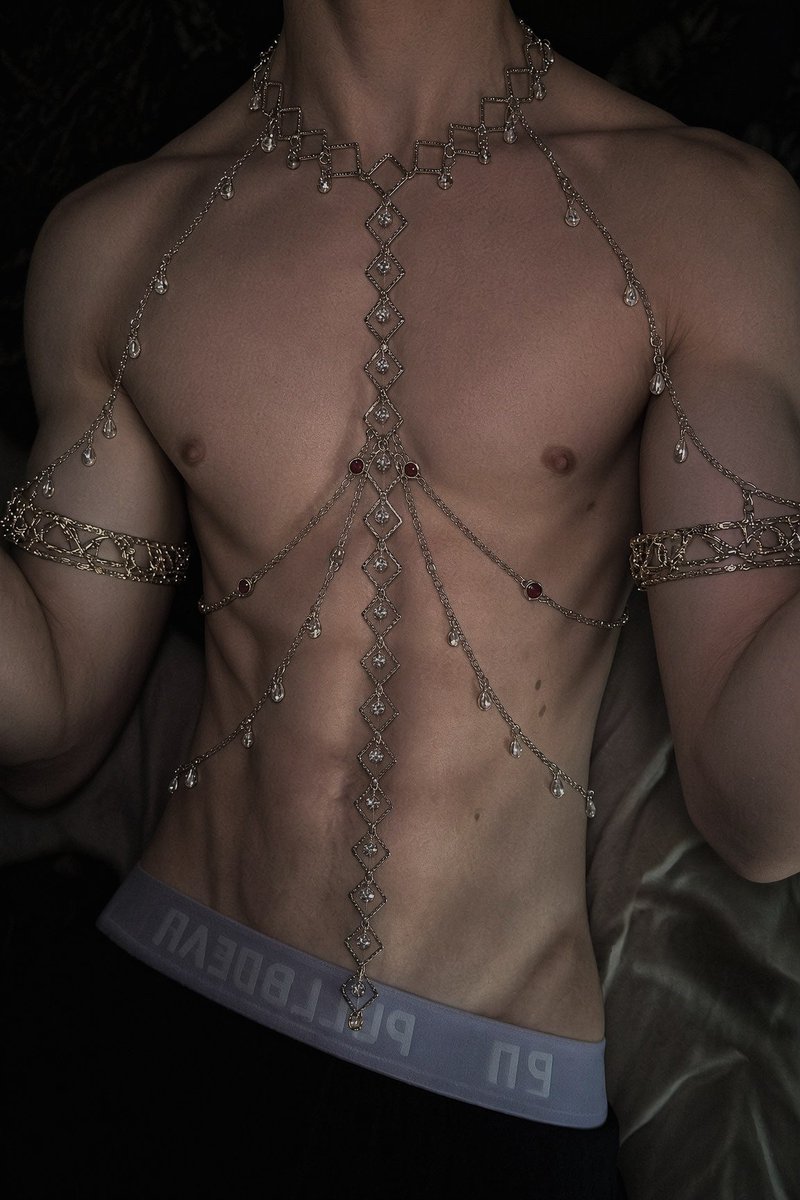 hitamory's tweet photo. And I think that's roughly how it will look on me🧐 https://t.co/SfCsoHxwof