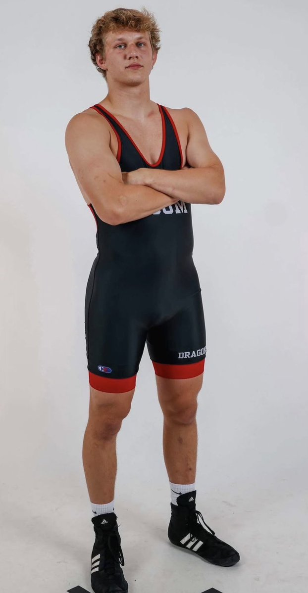 SportsGrFetish's tweet photo. 🫠🤤🥵🥵🤤🫠🤼 https://t.co/nUBgoFiER8