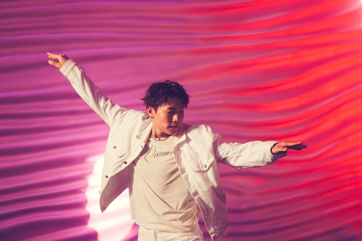 generationsfext's tweet photo. GENERATIONS / VIBE

📸Music Video OFF SHOT
" HAYATO "

🎥Music Video
https://t.co/NWR9v9Z06r

🎧Streaming / Download
https://t.co/au2yIZVKGy

💿PKG
https://t.co/ElG3OPlZsV

' We go HIGH '

#GENERATIONS #小森隼
#GENEisBack #GENE_VIBE
#VIBE_GOHIGH https://t.co/1tnblgodTn
