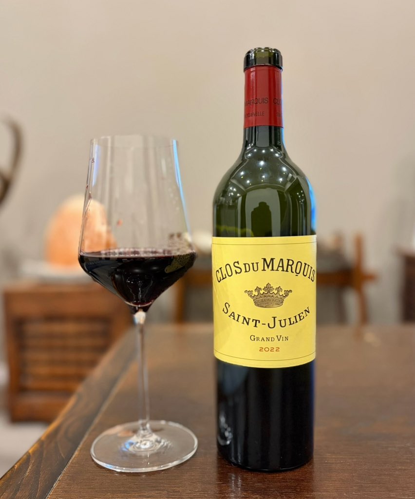 Lindt_exce's tweet photo. クロデュマルキ 2022

濃厚な旨みがギュッと詰まっていて驚くほどなめらか🍷

高級感あるのにスイスイ飲めちゃうめちゃくちゃ贅沢な一本でした😋 https://t.co/1IQM9rQuIx
