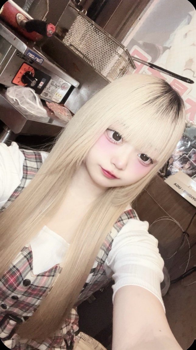 riri_guild's tweet photo. ログイン❣️
ゆちさんとふたりー！23時まで！ https://t.co/P0a3AVuVGB