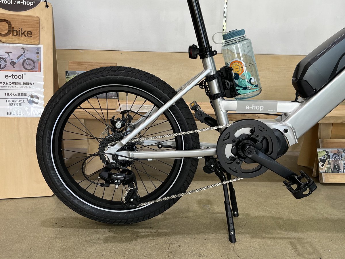 _viacycle's tweet photo. 試乗車紹介
BRUNO e-hop*

同じダイアテックさん取り扱いのMTB、33rpmからのフィードバックを受けているらしくBMXルックではない本気を感じます👍

リアセンター短めセンターモーターで重心が中心よりなせいか
動かしやすくスキルのある人が乗ったらめちゃくちゃ遊べるんじゃないでしょうか！？ https://t.co/RmY9Wuc3ne