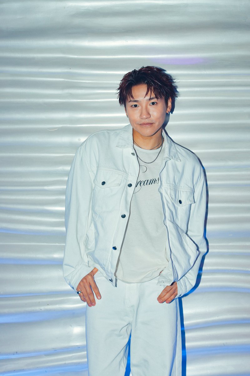 generationsfext's tweet photo. GENERATIONS / VIBE

📸Music Video OFF SHOT
" HAYATO "

🎥Music Video
https://t.co/NWR9v9Z06r

🎧Streaming / Download
https://t.co/au2yIZVKGy

💿PKG
https://t.co/ElG3OPlZsV

' We go HIGH '

#GENERATIONS #小森隼
#GENEisBack #GENE_VIBE
#VIBE_GOHIGH https://t.co/1tnblgodTn