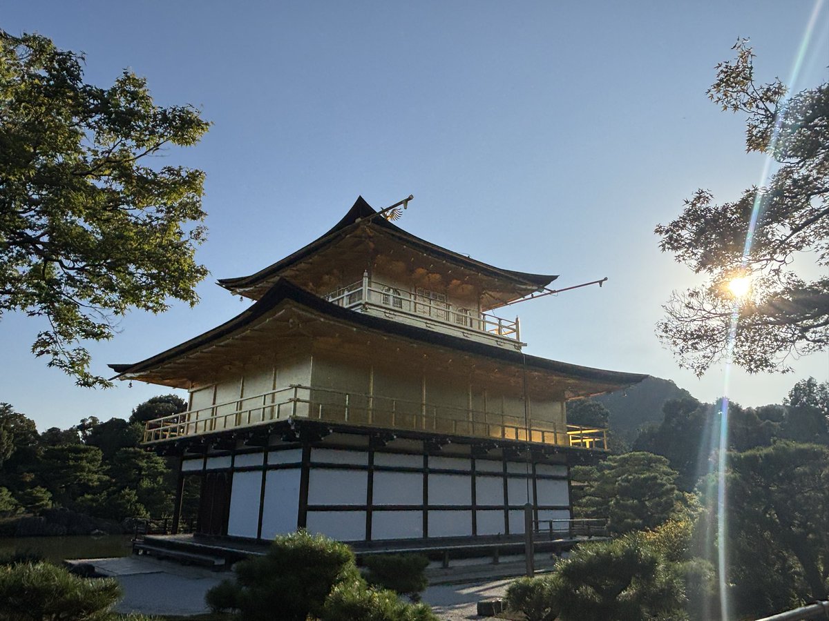 Lupus0621's tweet photo. 結構綺麗に撮れた金閣寺 https://t.co/x9bEsS6DRX
