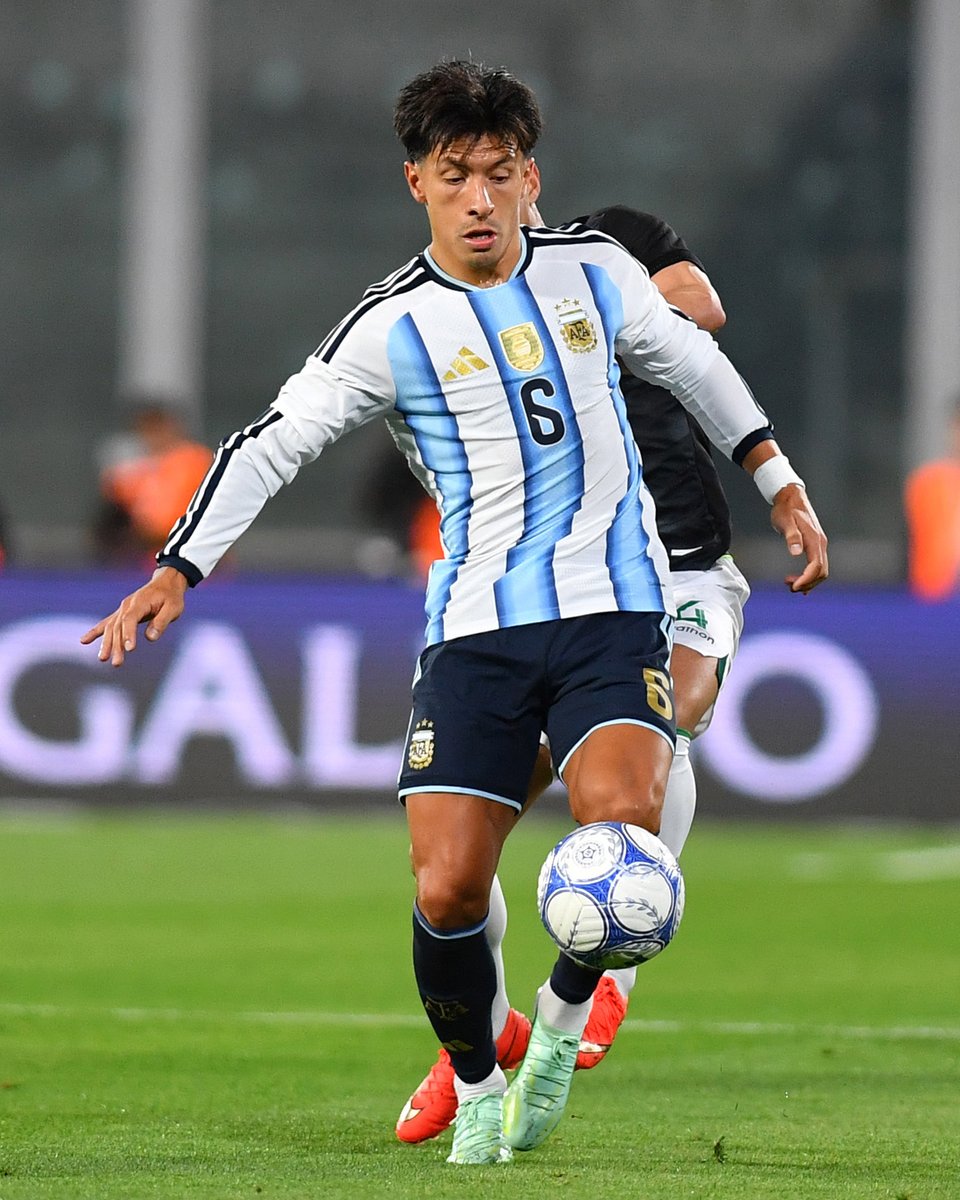 ManUtd's tweet photo. Licha was in action for Argentina last night, while a youngster was on target 🎯

Our latest international Reds round-up is in ⤵️