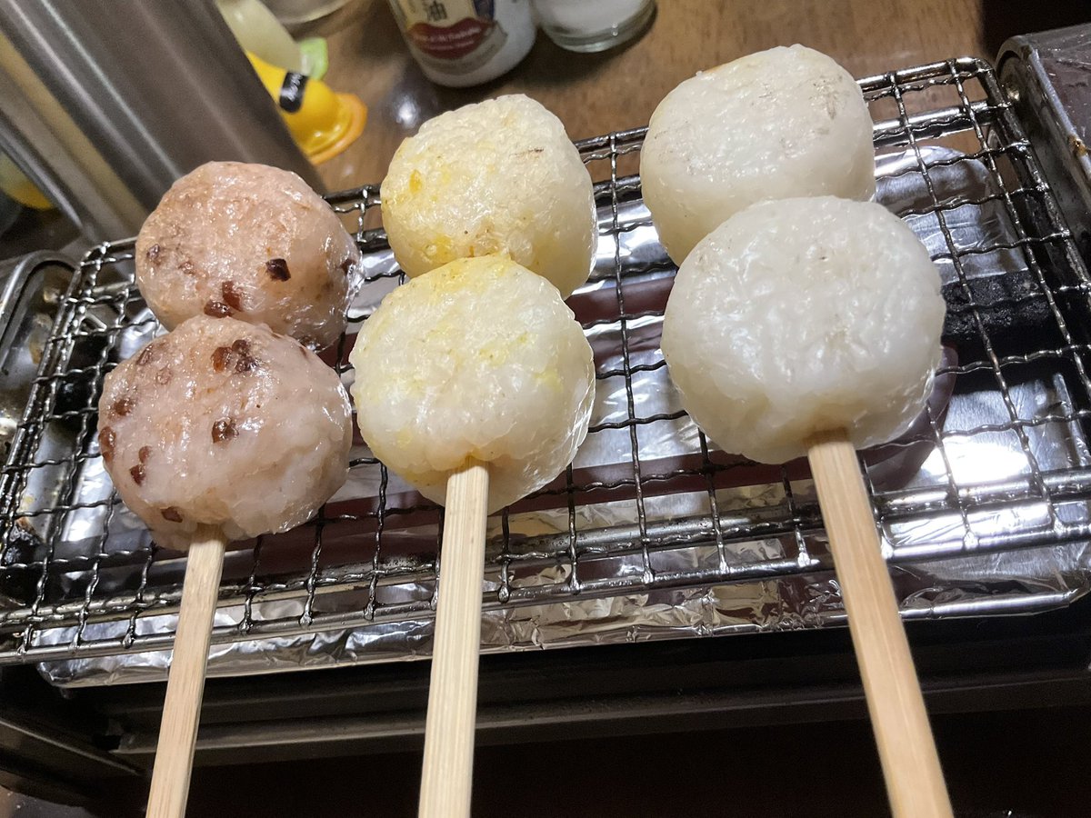 CanonTrpg's tweet photo. 五平餅を焼く木曜日 https://t.co/zXJkEltr1Q