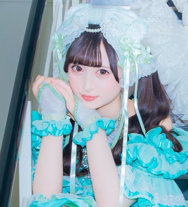 noanya__s2's tweet photo. デカりぼんツインテかわいい(՞っ ̫ _՞)❤︎ https://t.co/CqExCV2n2q