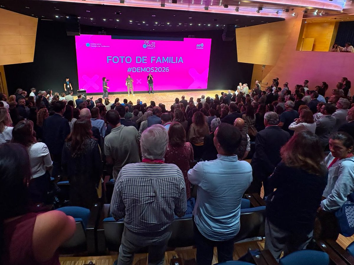 fcatcultura's tweet photo. Avui som a la segona jornada de #Demos2026, al @CosmoCaixa! 🙌
La nostra directora, @Maite_Esteve, assisteix a la 10a edició de la gran trobada del sector fundacional organitzada per l'@AEF_fundaciones i per la @CCFundacions
👉 https://t.co/sqoBXB6PuE https://t.co/oAasmj4swp