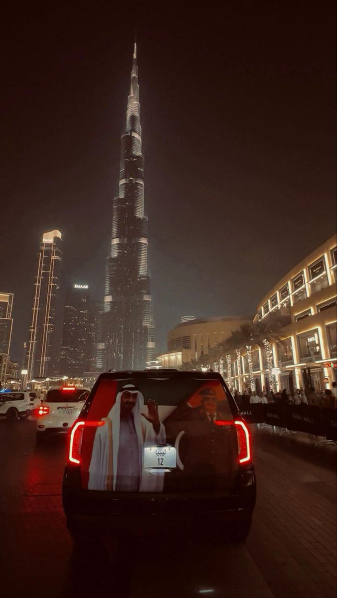 3pe2y's tweet photo. @hmdn_alhosani تحيه لي زعيم قائد شيخ محمد بن زايد https://t.co/reqHHkAJuD