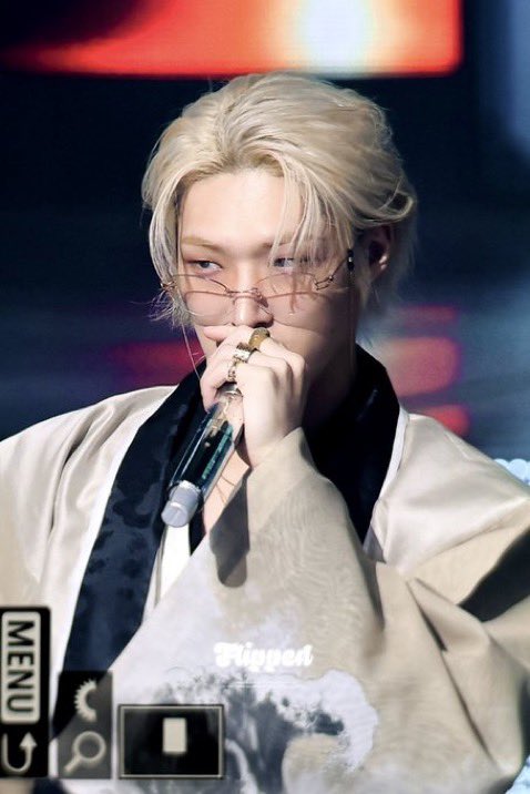 sxumyg's tweet photo. 아너무예뻐 https://t.co/oKzH5lWTx3