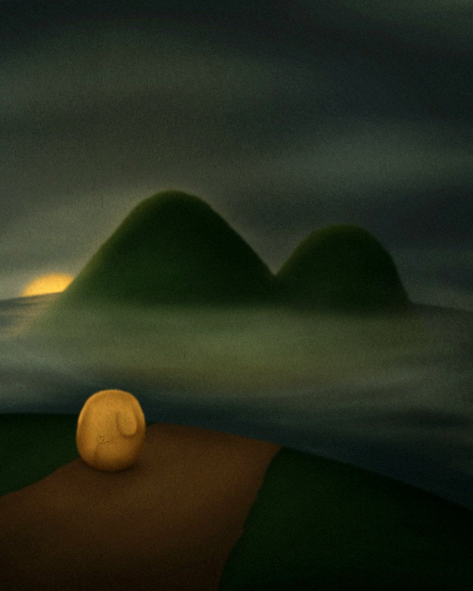 caysishere's tweet photo. EP 2: DOWN TO THE SHORE🌊

Cays followed the little path down to the shore.

The sun was getting sleepy, and the grey was growing bigger, wrapping around the island one hill at a time.
It was a little bit scary… but it was also a little bit beautiful.

#caysroom #caysfoggy https://t.co/OjjXEfrqI7