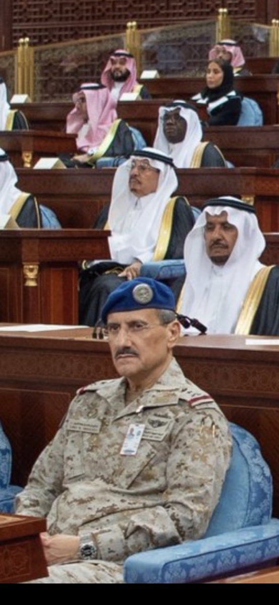 Mouhamudqro8's tweet photo. @Andalusiz الاسطوره 🙏🇸🇦🦅 https://t.co/Gq16ScKB5f