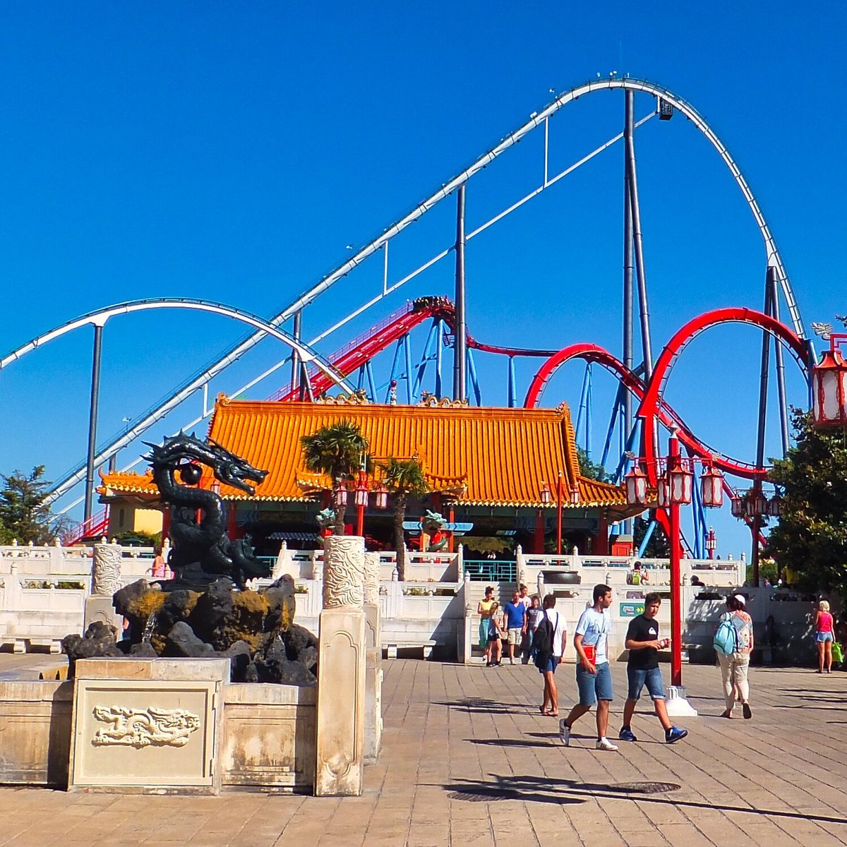 my_Disturbed's tweet photo. Port Aventura World, Salou, Spain #portaventura #portaventuraworld #spain #instadaily #ParcdAttraction #ParcDeLoisirs #MontagnesRusses #RollerCoaster #CoasterAddict #ThrillRide #AttractionFun #ThemePark #CoasterLife #RideTheCoaster #Voyage https://t.co/Y3K5yYZFxt