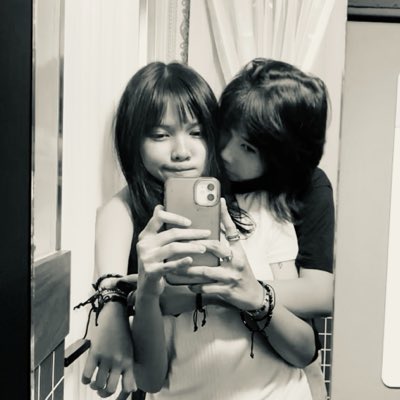 pestaraya's tweet photo. #NewProfilePic https://t.co/XkIgJPquNr