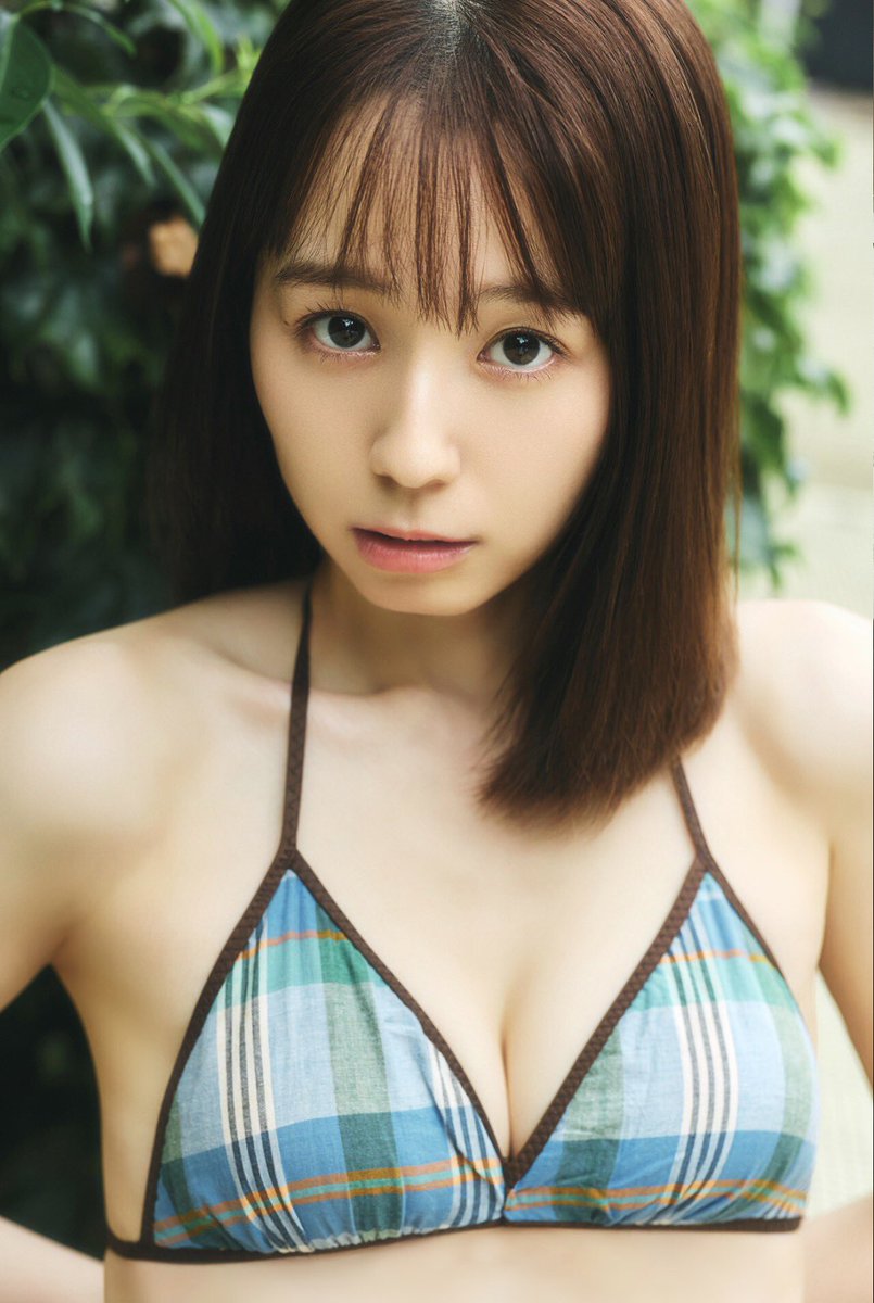maicheck365's tweet photo. 前も後ろも完璧な小池里奈の美ボディ https://t.co/3bpwWAneyX