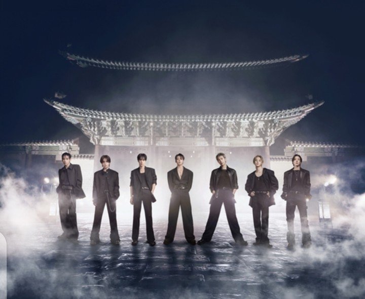 YashfaWritfqpr's tweet photo. BTS just made history as the first pop group ever to pass $500 million in tour ticket sales with the ARIRANG World Tour (Billboard Boxscore). About 40 shows remain and it could near $1 billion. Which stop are you most excited for? #BTS #ARIRANG #BTS_ARIRANG #ARMY #BTSWorldTour https://t.co/qGI73d36zn