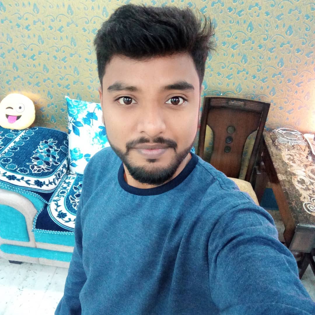 laylla_nanda's tweet photo. 😜😜 #fun #emojicombos #diwali https://t.co/OMaINWeRuE