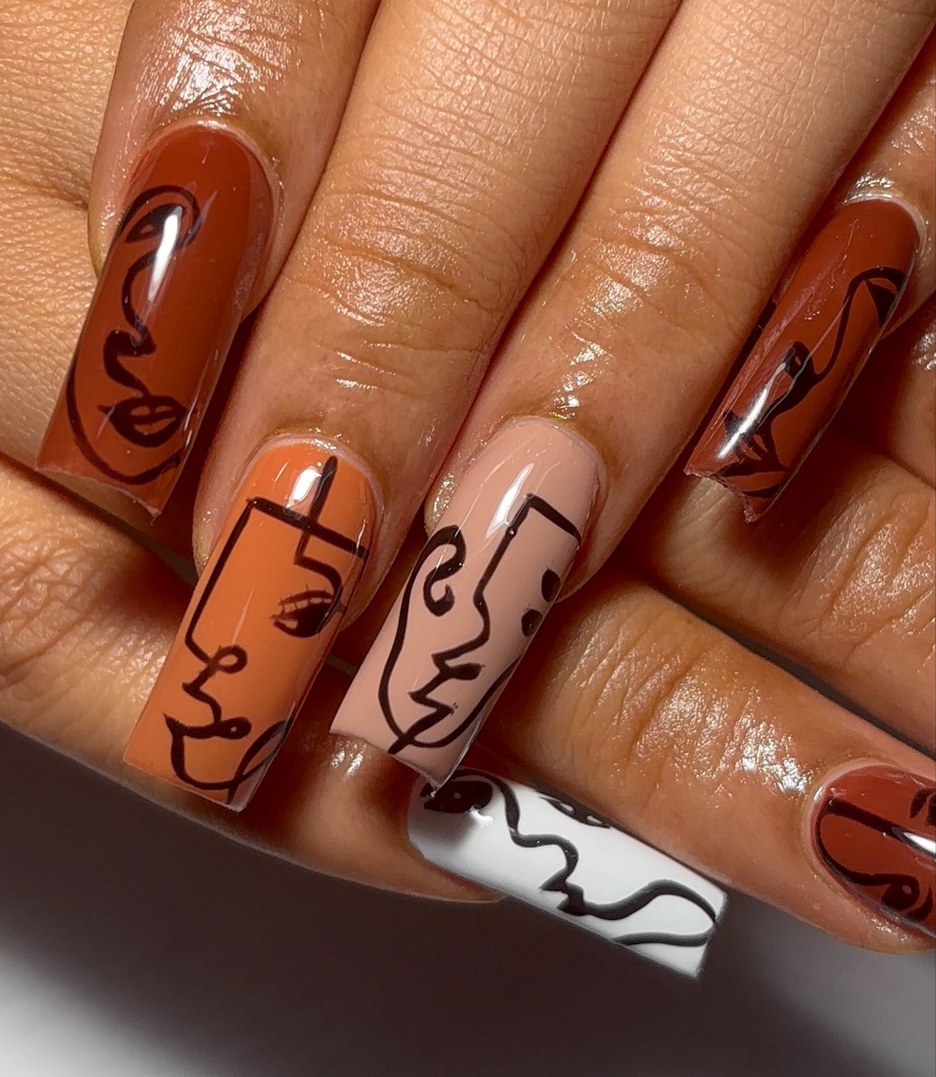 King_alvinnn's tweet photo. Heyyy, I’m Alvin! It’s a new month and this is me trying to put myself out there. I’m going to be posting my nail art every day of this month. Let me know what you guys think.
DAY 1

Available for bookings! https://t.co/eOkSohWG1J