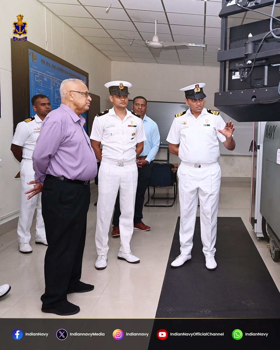 IndiannavyMedia's tweet photo. 🇮🇳🤝🇫🇯 Strengthening India–Fiji Maritime Cooperation
Mr Mason Smith, Permanent Secretary for Defence & Veterans Affairs, Fiji, visited #SNC Kochi during his official visit to India. The delegation interacted with RAdm Prakash Gopalan, #COS SNC, and witnessed #IndianNavy’s training infrastructure and facilities.
Building on growing India–Fiji cooperation, the engagement focused on expanding #Training opportunities and capacity building, further deepening bilateral maritime ties.
@DefenceMinIndia
@SpokespersonMoD
@indiannavy
@IndiannavyMedia
@HCI_Suva