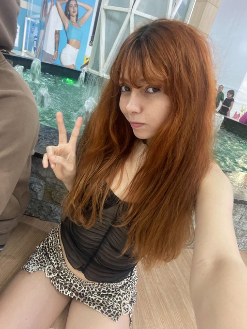 Mim_Cloud's tweet photo. Shall we exchange photos? https://t.co/k1NjD9sfof