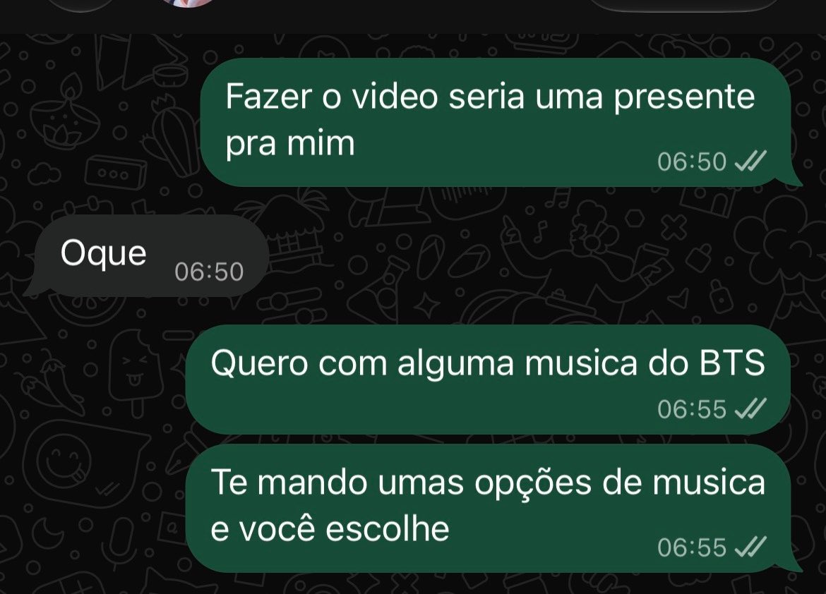 luhdrm's tweet photo. Meu amigo é criador de conteúdo de motos (biker)- e eu pertubo ele pelo menos de 15 em 15 dias para postar video com musica do BTS.  Me ajudem a escolher uma musica por favor, ele vai fazer. 🙏🏻.
#army #bts #armybts https://t.co/A2g9s5CvdR