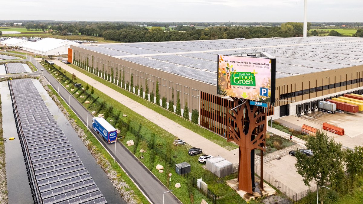 grootgroenplus's tweet photo. GrootGroenPlus vanuit de lucht 😍 Is het geen plaatje?

De beursvloer is vandaag lekker druk. Ben je er vandaag niet bij? Geen probleem, morgen hebben we nog één dag.

#GrootGroenPlus #GrowingTogether https://t.co/Xz7JLtWr0F