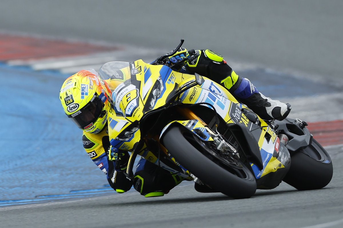 OfficialBSB's tweet photo. PREVIEW: @AndrewIrwin8 claims MET fonaCAB Racing first top ten finish on return from injury

After a positive return at @ttcircuitassen, it's back to @DoningtonParkUK this weekend!

📰 https://t.co/bQCNjwMiS8 https://t.co/gzDu7a8L91