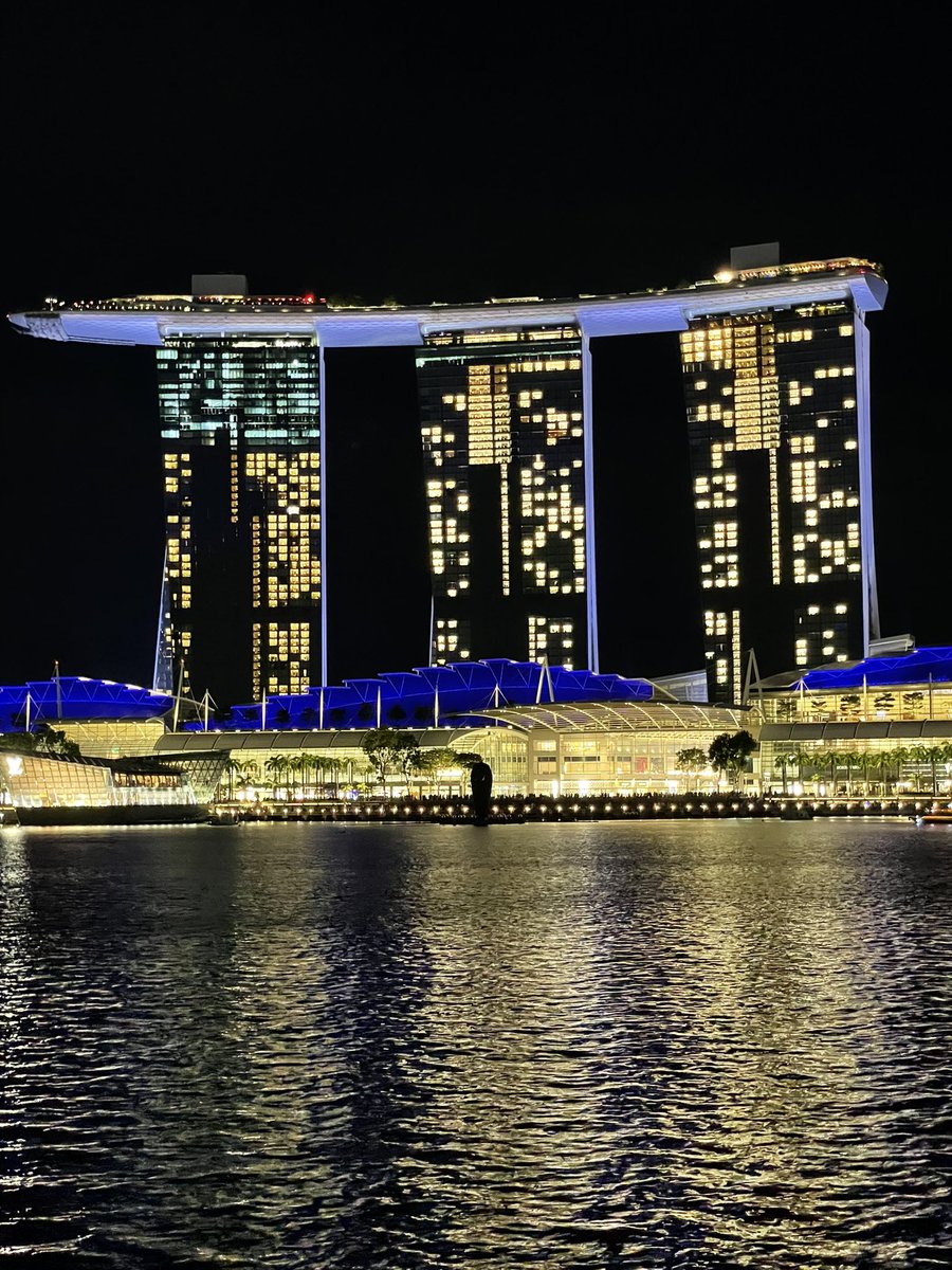 Captainbob_SG's tweet photo. 🇸🇬シンガポール駐在中の会社員です。

🚢 船・海
✈️ 飛行機・マイル・海外旅行
🇸🇬 シンガポール生活
⚽️ サッカー観戦
📸 旅先で見つけた景色

海外生活や旅の記録を中心に、気になったことを気ままに投稿しています。

シンガポール好き、旅行好き、飛行機・船好きの方と繋がれたら嬉しいです😊
気軽にフォローしてください！