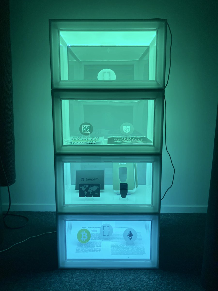 ZuidCrypto's tweet photo. Zuid Automat: Crypto Kiosk

Interested in advertising crypto products/services at retail venues?

Message and or learn more at the contact information below: https://t.co/VXuLTjx8rj