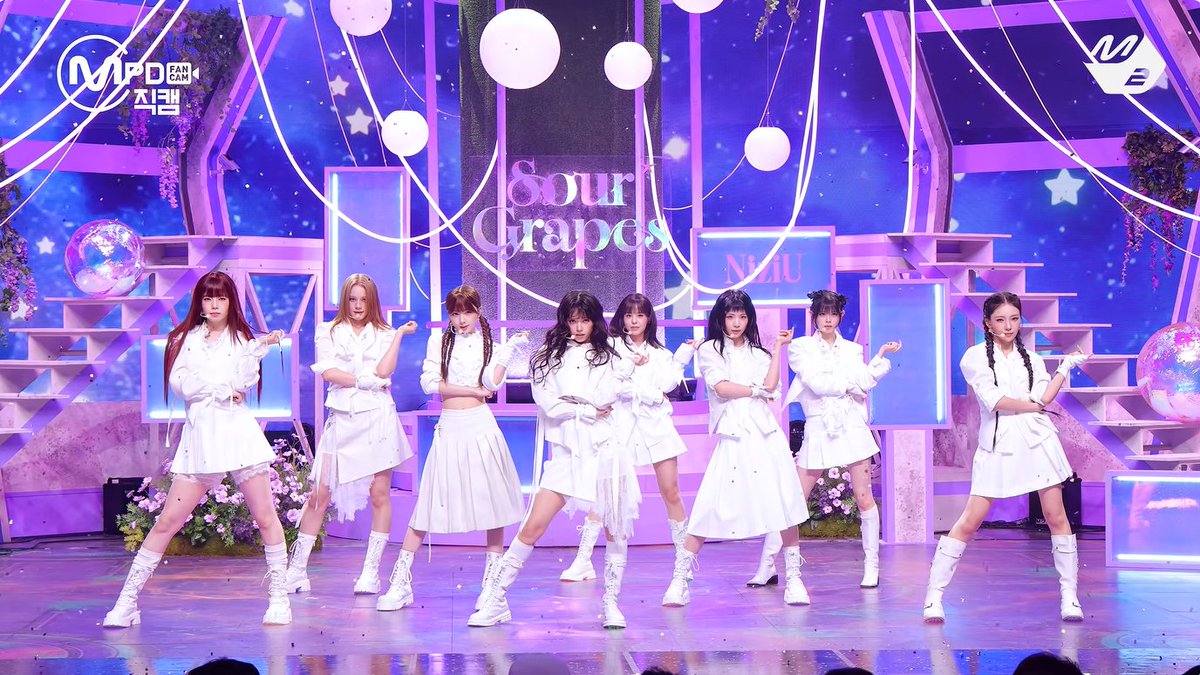 Kstyle_news's tweet photo. NiziUが本日の「M COUNTDOWN」に出演！

新曲「Sour Grapes」を披露✨
🎥チッケムが公開され話題に👀

🔻RIMA（리마）
https://t.co/fM79h4m1X8

🔻MAKO（마코）
https://t.co/H2frx9T6DH

🔻MAYA （마야）
https://t.co/qEjmPMjTnK

🔻NINA（니나）
https://t.co/n6T8WkYKLW

🔻RIKU（리쿠）
https://t.co/fw1Kb6LLTZ

🔻MAYUKA（마유카）
https://t.co/LMzE97BMMe

🔻MIIHI（미이히）
https://t.co/NTNG5PW7nX

🔻AYAKA（아야카）
https://t.co/JDNpJxBexz