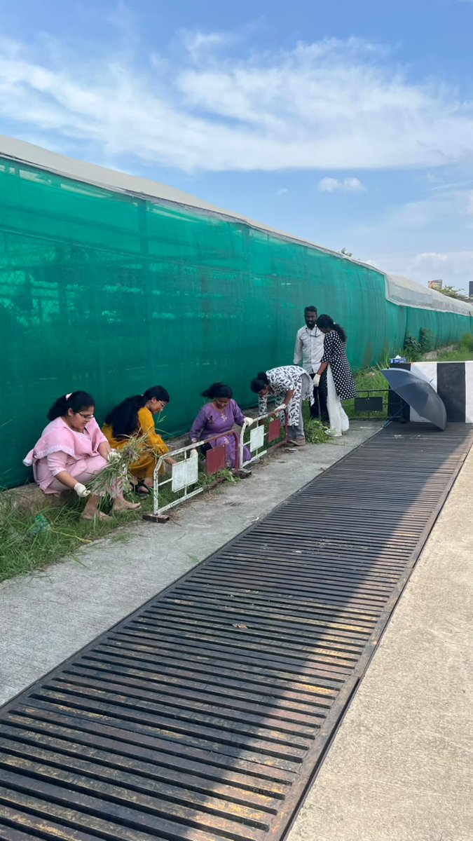 HealthCochin's tweet photo. EK DIN EK GHANTA EK SAATH- CTU CLEANING DRIVE AT APHO COCHIN AS A PART OF SHS 2026 #SHS2026 #SwachhataHiSeva2026 https://t.co/yc8H0qgo3z