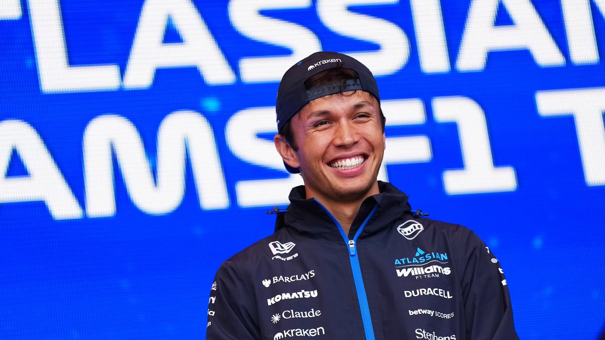 williamsf1tr's tweet photo. 👀ALEX ALBON GELECEKTEN ÇOK UMUTLU

🗣️"Önümüzdeki yıl tüm projeye tam bir saldırıya geçeceğiz. Bence büyük bir adım atacağız, bunun yeterli olup olmadığını göreceğiz. Şuan da simülatördeki tüm çalışmalar bana doğru yönde ilerlediğimizi gösteriyor."

#f1 #williamsf1 https://t.co/MBCVbfBJvu