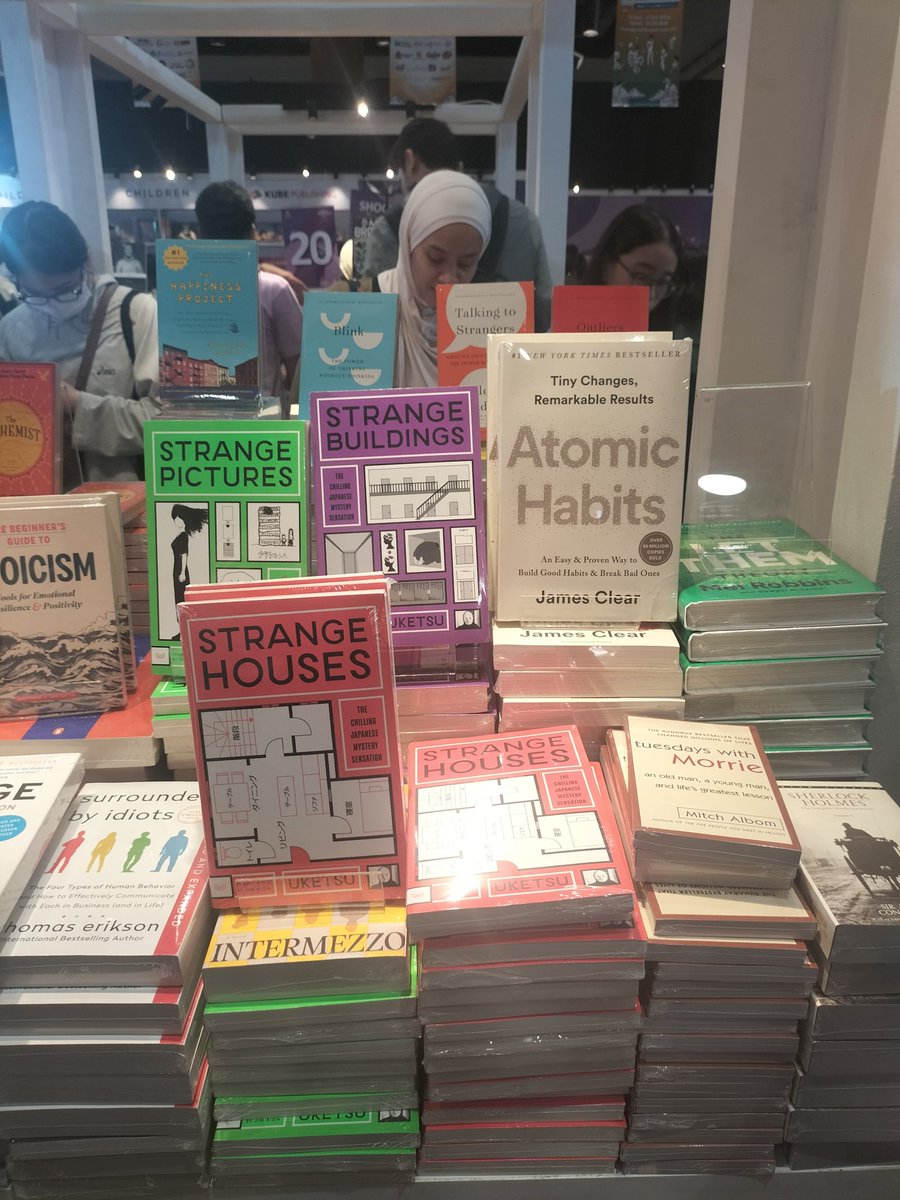 itsdrawingss's tweet photo. Yg minta yukk dm buku apa https://t.co/2HFCUfGJhz